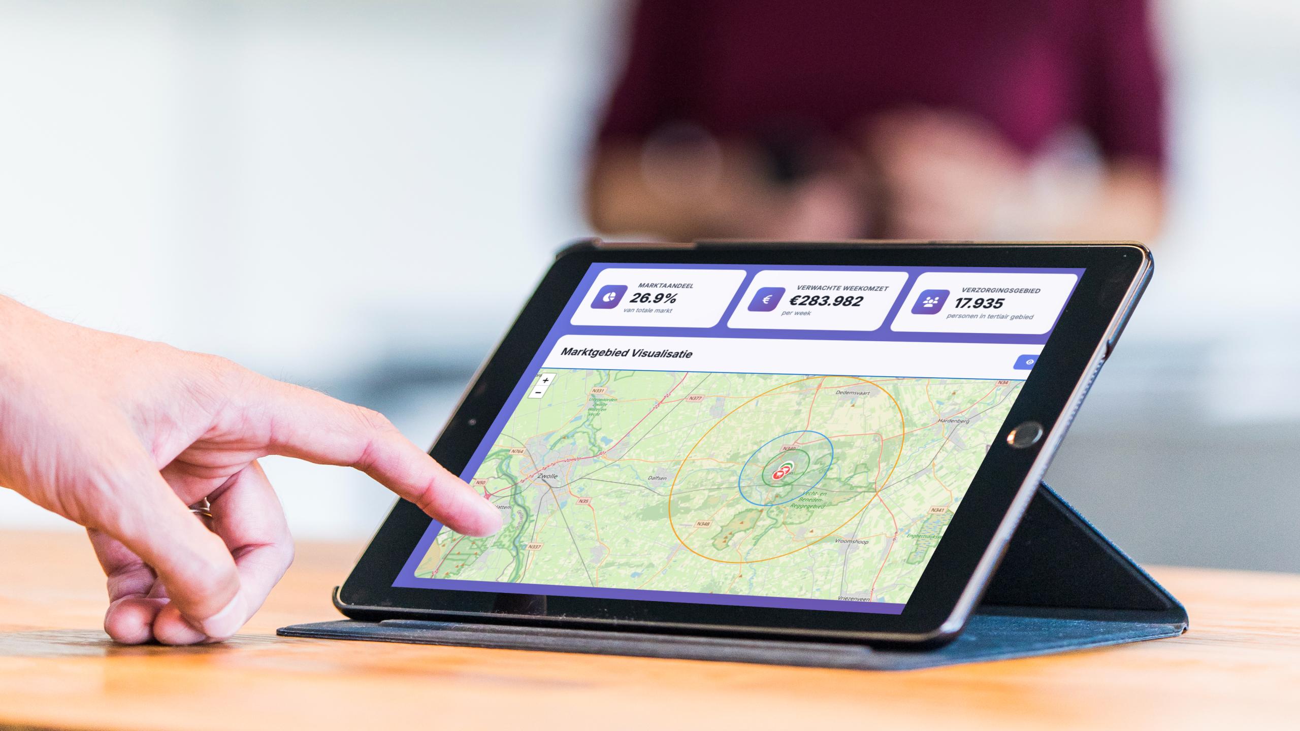 mockuuups-tablet-mockup-in-the-office